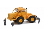 Kirovets K700 with Figurines Yellow 1:32 450784600