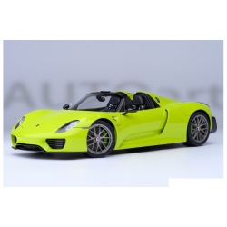 Porsche 918 Spyder Weissach Package 201 1:18 77921