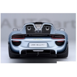 Porsche 918 Spyder Weissach Package 201 1:18 77923