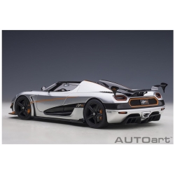 Koenigsegg Agera RS 2015 Moon Silver Car1:18 79024