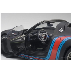 Porsche 918 Spyder Weissach Package Mar 1:18 77929
