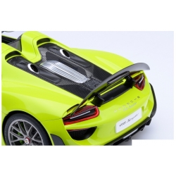 Porsche 918 Spyder Weissach Package 201 1:18 77921