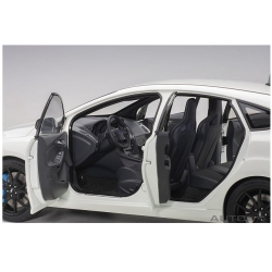 Ford Focus RS 2016 Frozen White 1:18 72951