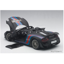 Porsche 918 Spyder Weissach Package Mar 1:18 77929