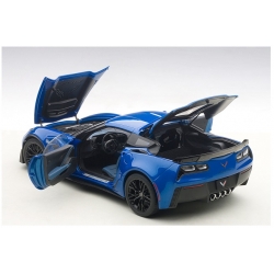 Chevrolet Corvette C7 Z06 2016 Blue 1:18 71265