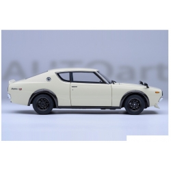 Nissan Skyline 2000 GT-R KPGC110 Tuned  1:18 77467
