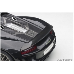 Porsche 918 Spyder Weissach Package Bla 1:12 12121