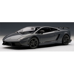Lamborghini Gallardo LP570-4 Superlegge 1:18 7465