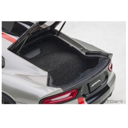 Dodge Viper GTS-R Commemorative Edition 1:18 71733