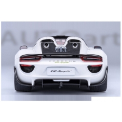 Porsche 918 Spyder Weissach Package 201 1:18 77920