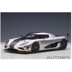 Koenigsegg Agera RS 2015 Moon Silver Car1:18 79024