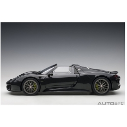 Porsche 918 Spyder Weissach Package Bla 1:12 12121