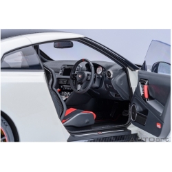 Nissan GT-R (R35) Nismo 2022 Special Ed 1:18 77501