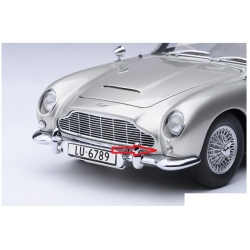 Aston Martin DB5 Goldfinger 007 1964 Si 1:18 70296