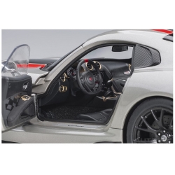 Dodge Viper GTS-R Commemorative Edition 1:18 71733