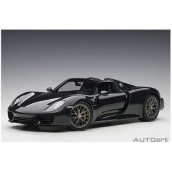 Porsche 918 Spyder Weissach Package Bla 1:12 12121