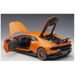 Lamborghini Huracan Performante 2017 an 1:12 12076