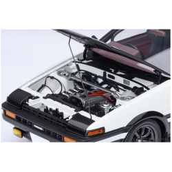 Toyota Sprinter Trueno AE86 Project D F 1:18 78787