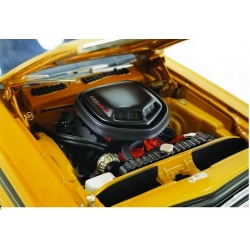 Dodge Challenger R/T Hemi Buttersc 1:18 A1806023VT