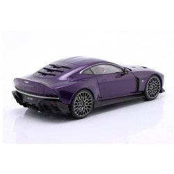 Aston Martin Valour 2023 Purple 1:18 GT944