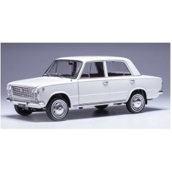 Fiat 124 1970 White  1:18 18CMC205OP