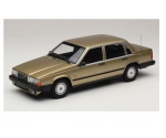 Volvo 740 GL 1986 Gold  1:18 155171700