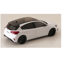 Ford Focus ST 2022 White 1:18 18453