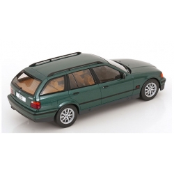 BMW 325i E36 Touring Green Metallic 1:18 18366