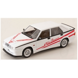 Alfa Romeo 75 Turbo Evoluzione 1987 Whi 1:18 18430