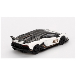 Lamborghini Aventador SVJ 63 Bianco Aso 1:64 00842