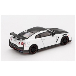 Nissan GT-R (R35) Nismo 2024 Brillian 1:64 01045-B