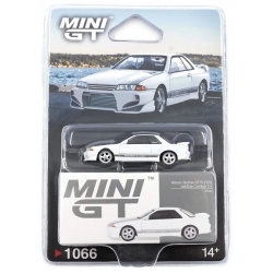 Nissan Skyline GT-R R32 VeilSide Comb 1:64 01066-B