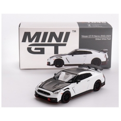 Nissan GT-R (R35) Nismo 2024 Brillian 1:64 01045-L