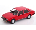 Alfetta Berlina 2000L 1978 Red  1:18 200012