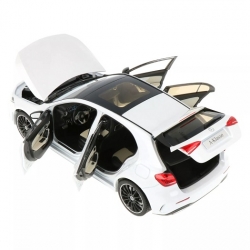 Mercedes Benz A-Klasse (W177) Metallic 1:18 B66960