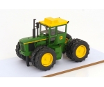 John Deere 7520  1:32 450916500