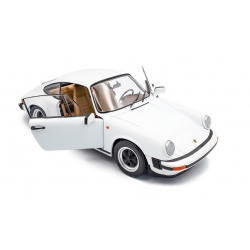 Porsche 911 930 3.0 SC 1974 Grand Pri 1:18 1802610