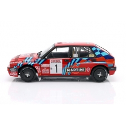 Lancia Delta HF Integrale #1 Winner R 1:18 1807808