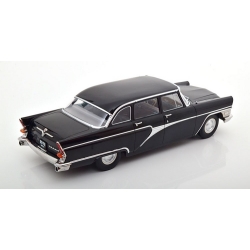 GAZ 13 Chaika Seagull 1959 Black 1:18 1800250