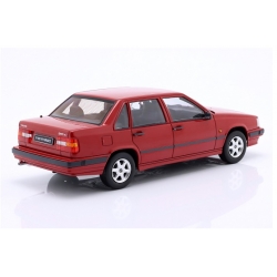 Volvo 850 1993 Signal Red 1:18 1800520