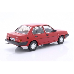 Volvo 340 1987 Red 1:18 1800416