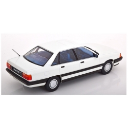 Audi 100 C3 1989 Alpine white 1:18 1800353