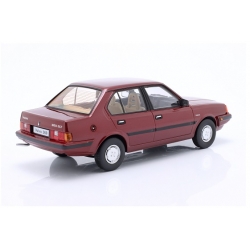 Volvo 360 1987 Dark Red Metallic 1:18 1800411