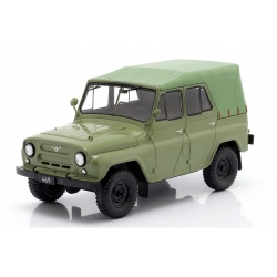 UAZ 469 1975 Olive Green 1:24 WB124263