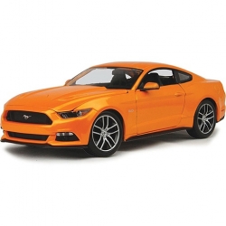 Ford Mustang Hardtop 2015 Orange 1:18 31197OG